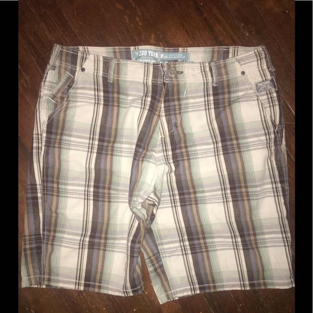 Zoo York plaid Shorts